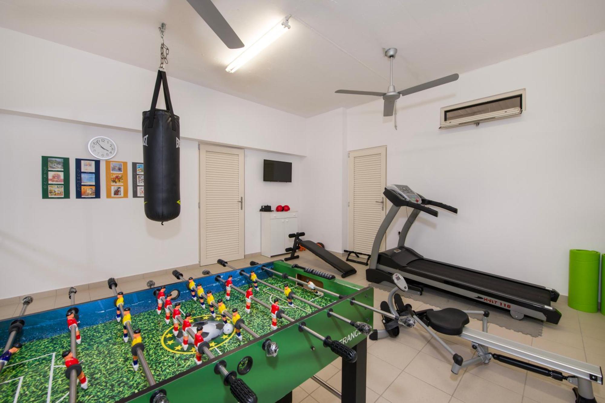 Four Seasons Private Villa - Seaview - Big Heated Pool - Gym - Sport Activities غوفي المظهر الخارجي الصورة